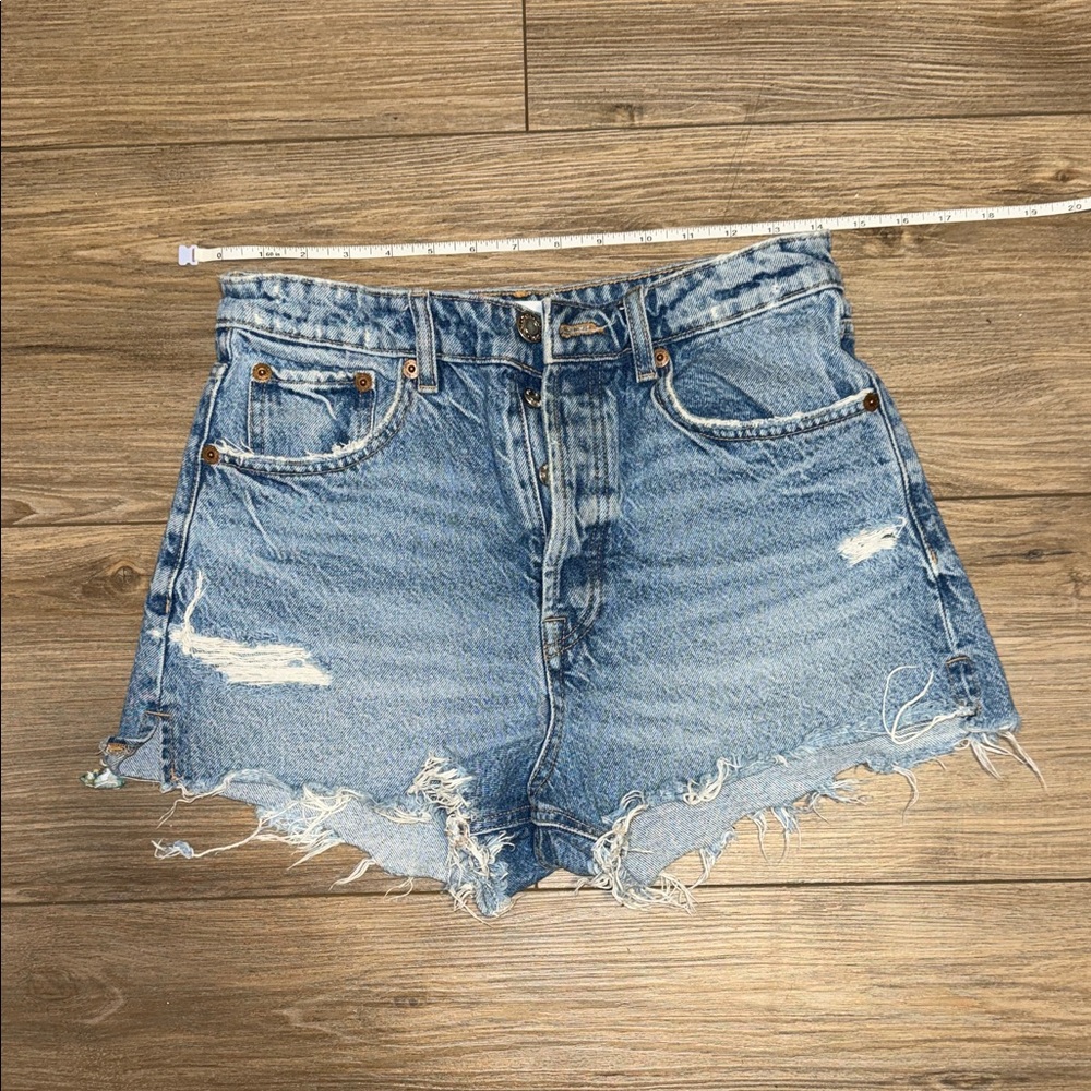 Zara Distressed Denim Women Shorts